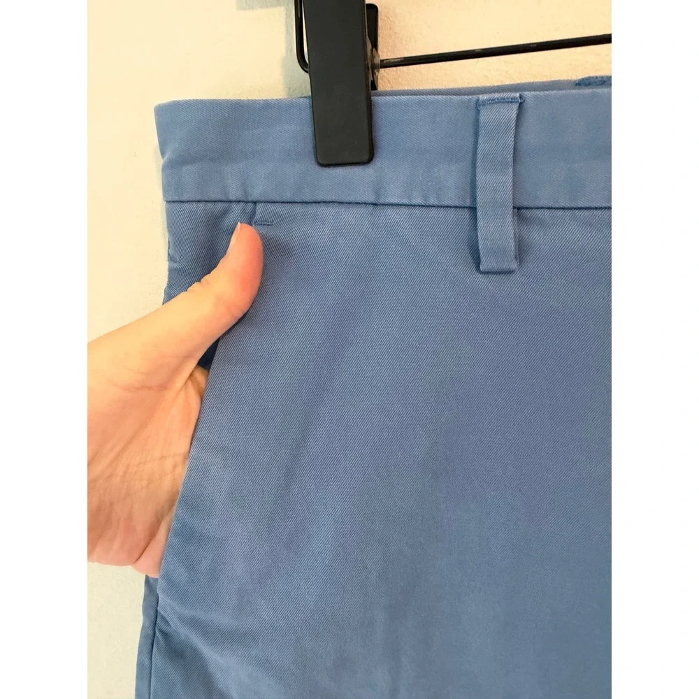 Banana Republic Emerson Shorts Mens 30 Blue Chino Cotton Twill Flat Front 9